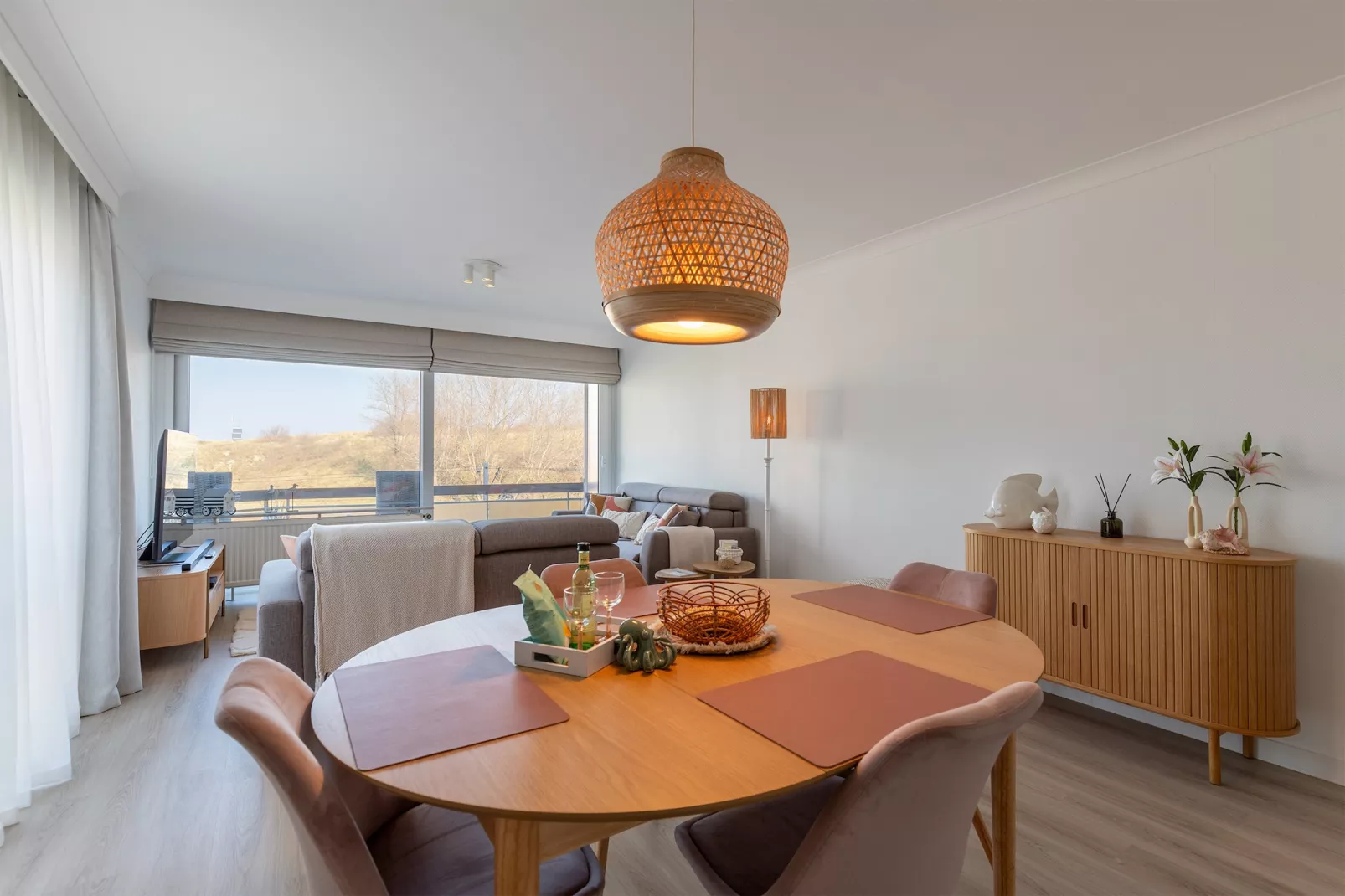 Poseidon 524U-Eetkamer