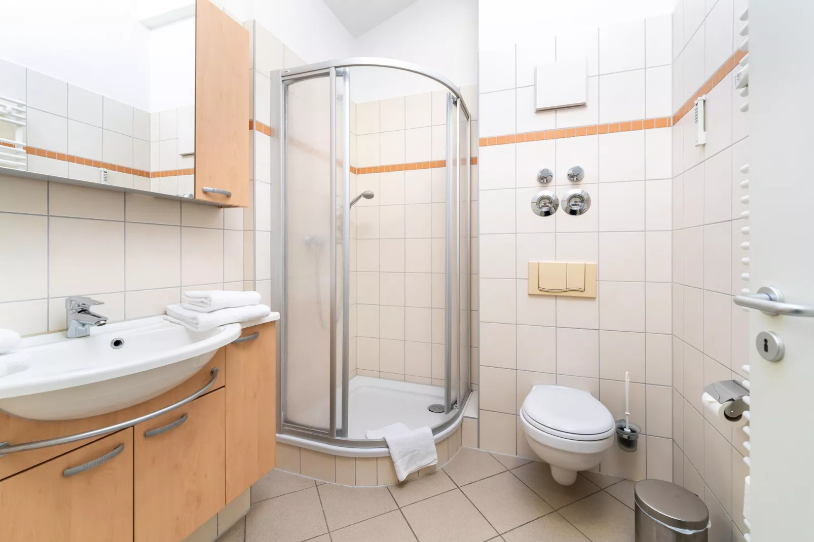Eisvogel Classic 304-Badkamer
