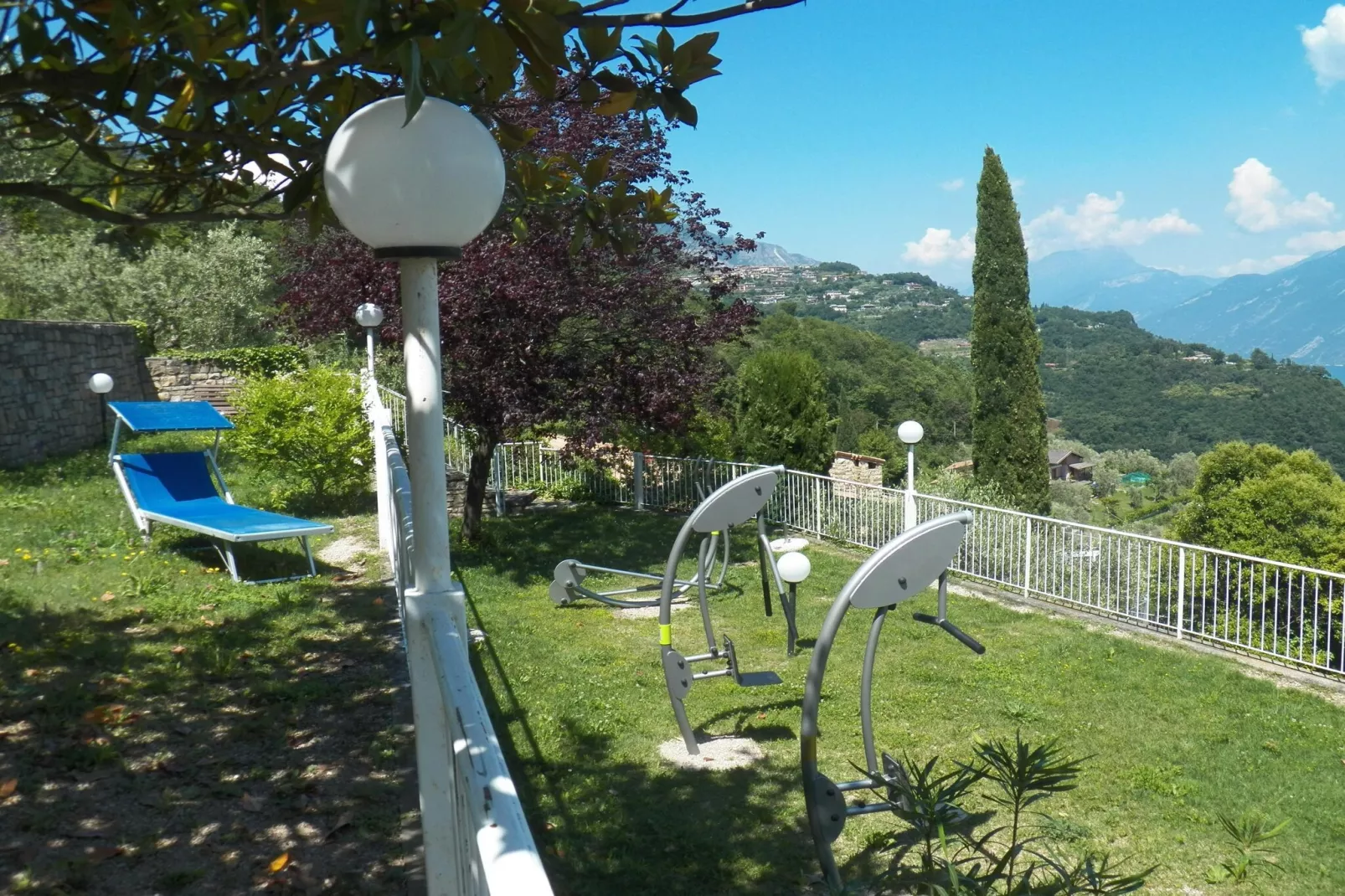 Residence Piccola Italia Tremosine - BEV2A-Tuinen zomer