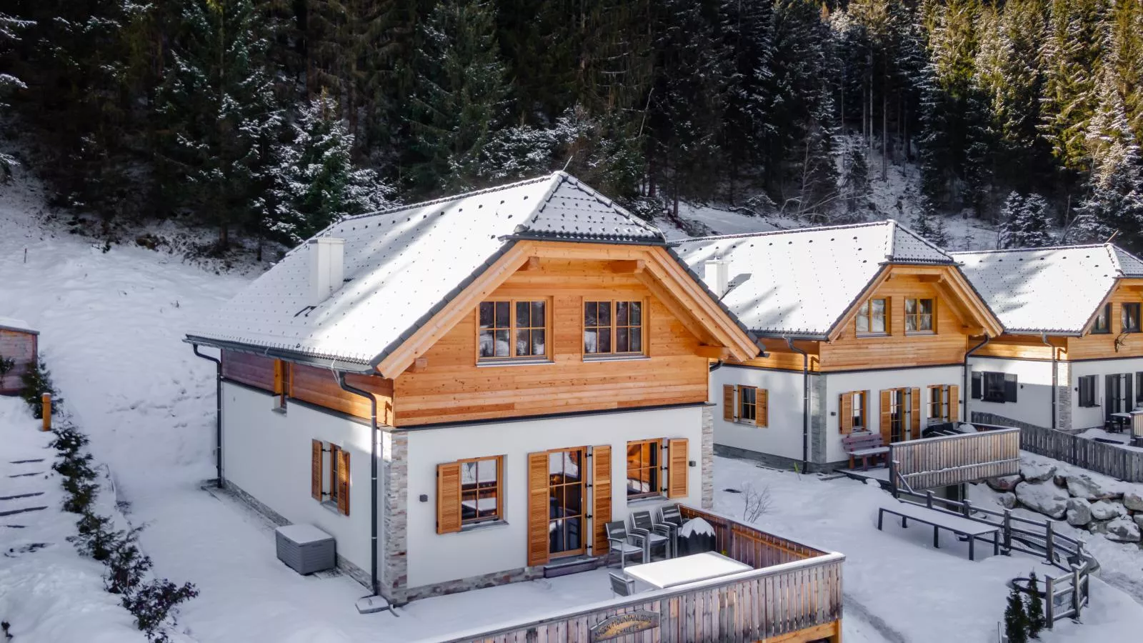 Ahorn Mountainlodge-Exterieur winter