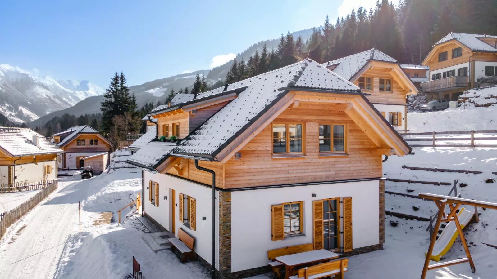Alpenjoy Lodge-Exterieur winter