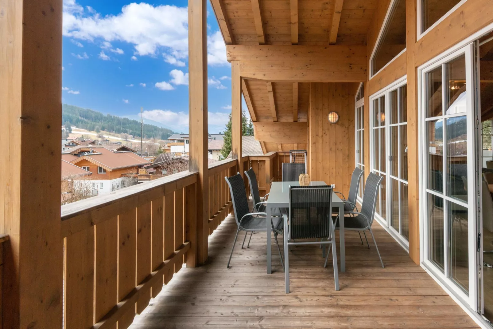 Residenz Edelalm Penthouse-Terrasbalkon