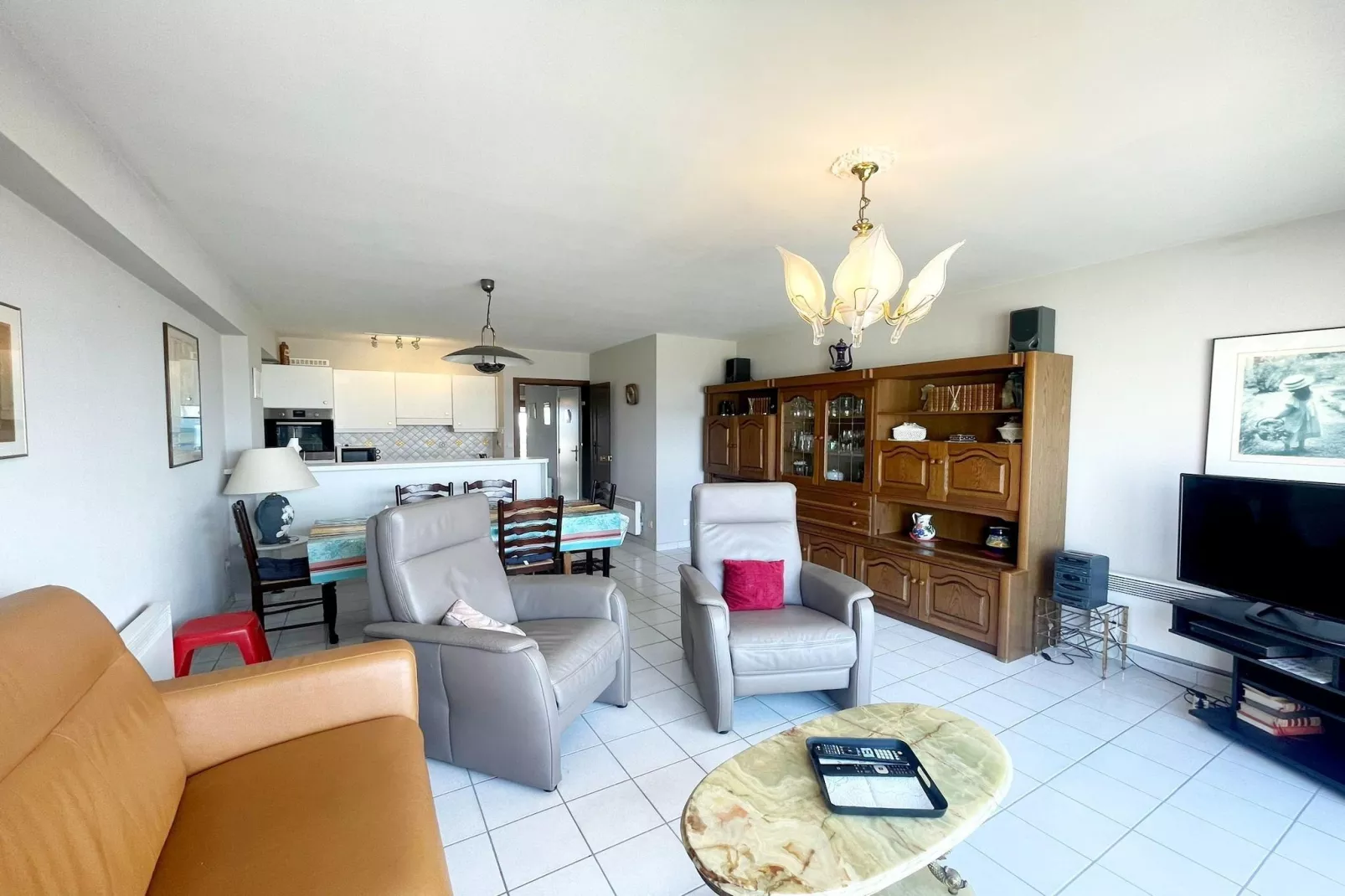 EPERNAY 10702/ 7A-Woonkamer