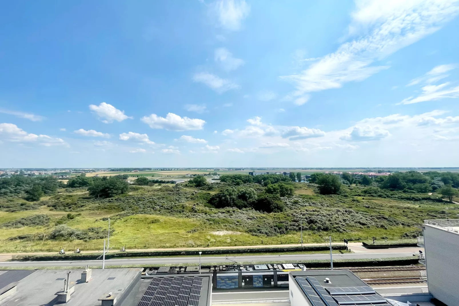 2000 0806/ 87-Uitzicht zomer