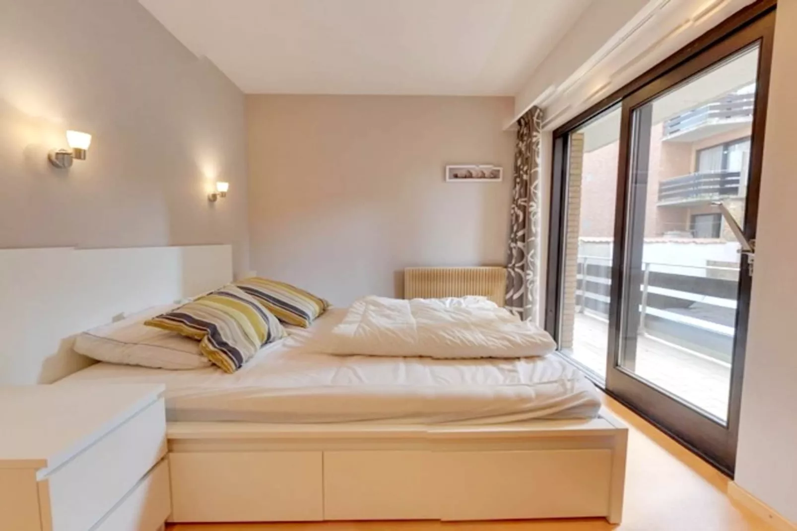 DIRECTOR 0201/ AC2-Slaapkamer