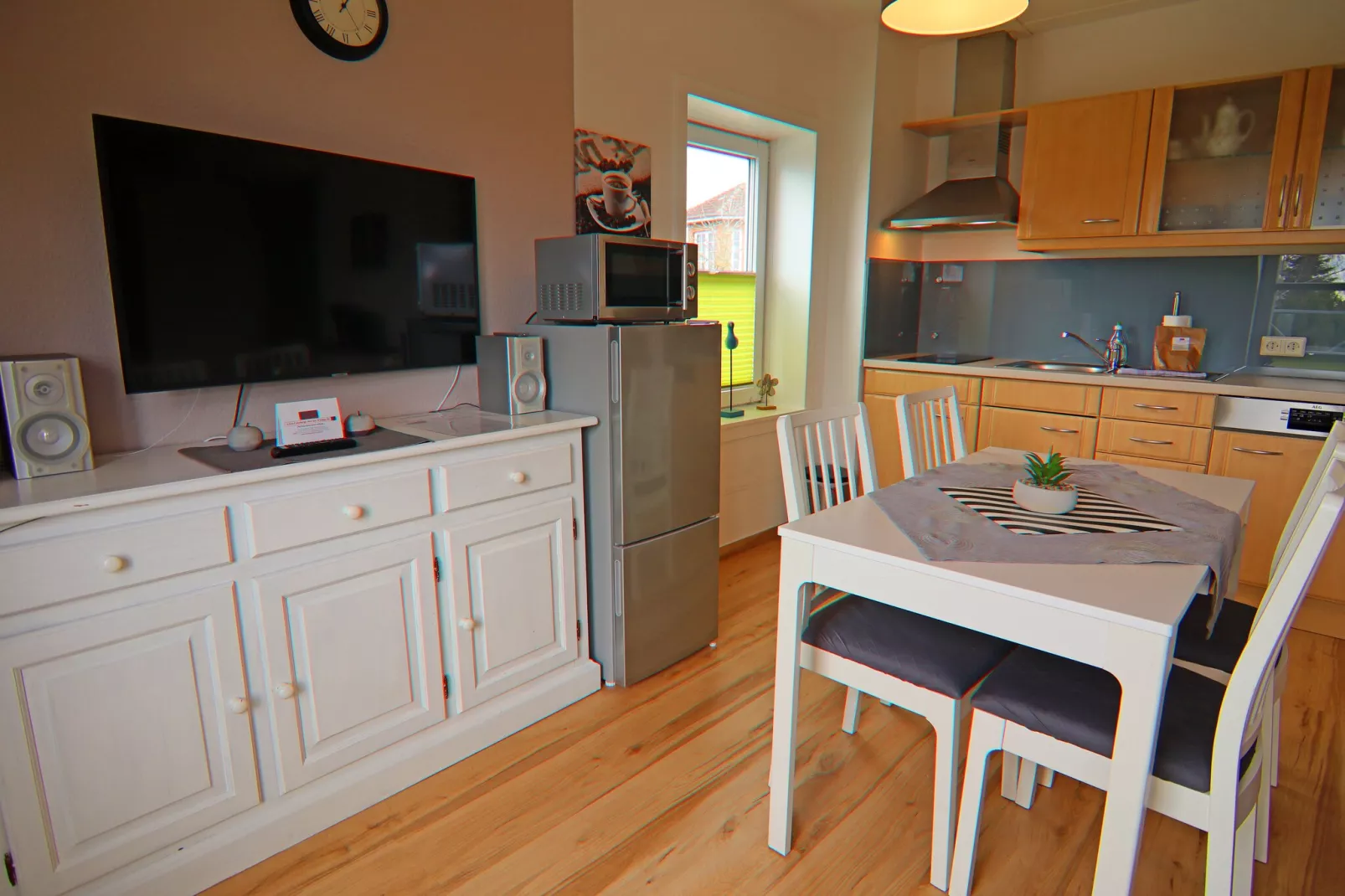 Ferienwohnung Insel Poel 22-Eetkamer