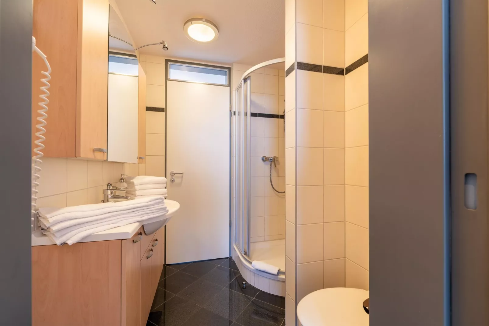 Seeadler Classic 204-Badkamer