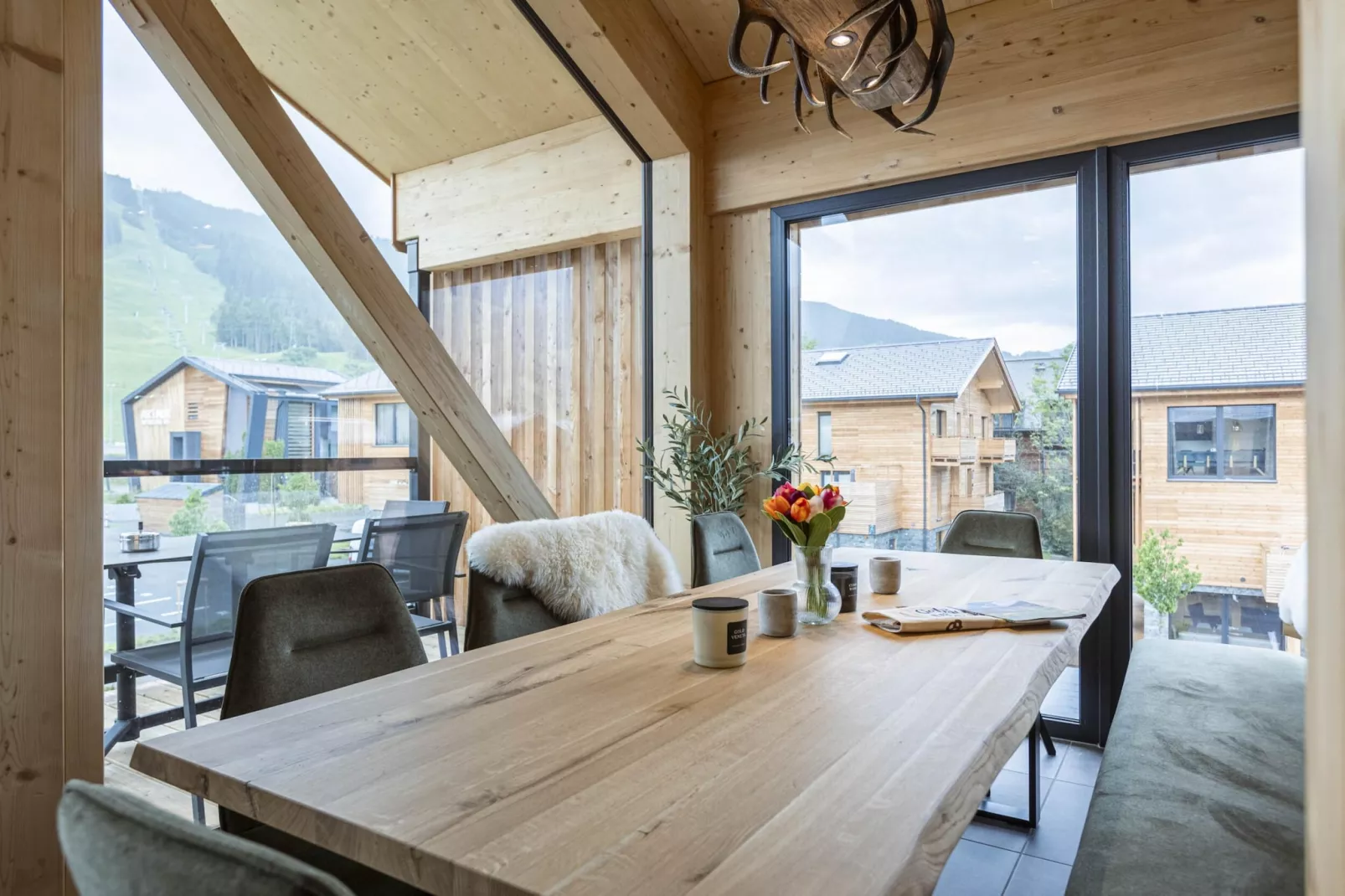 Kreischberg Pool Villen 4b-Eetkamer