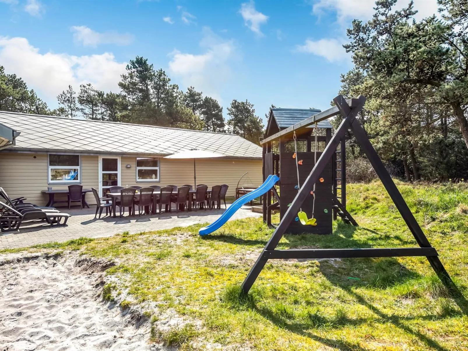 "Nael" - 1.6km from the sea-Buiten