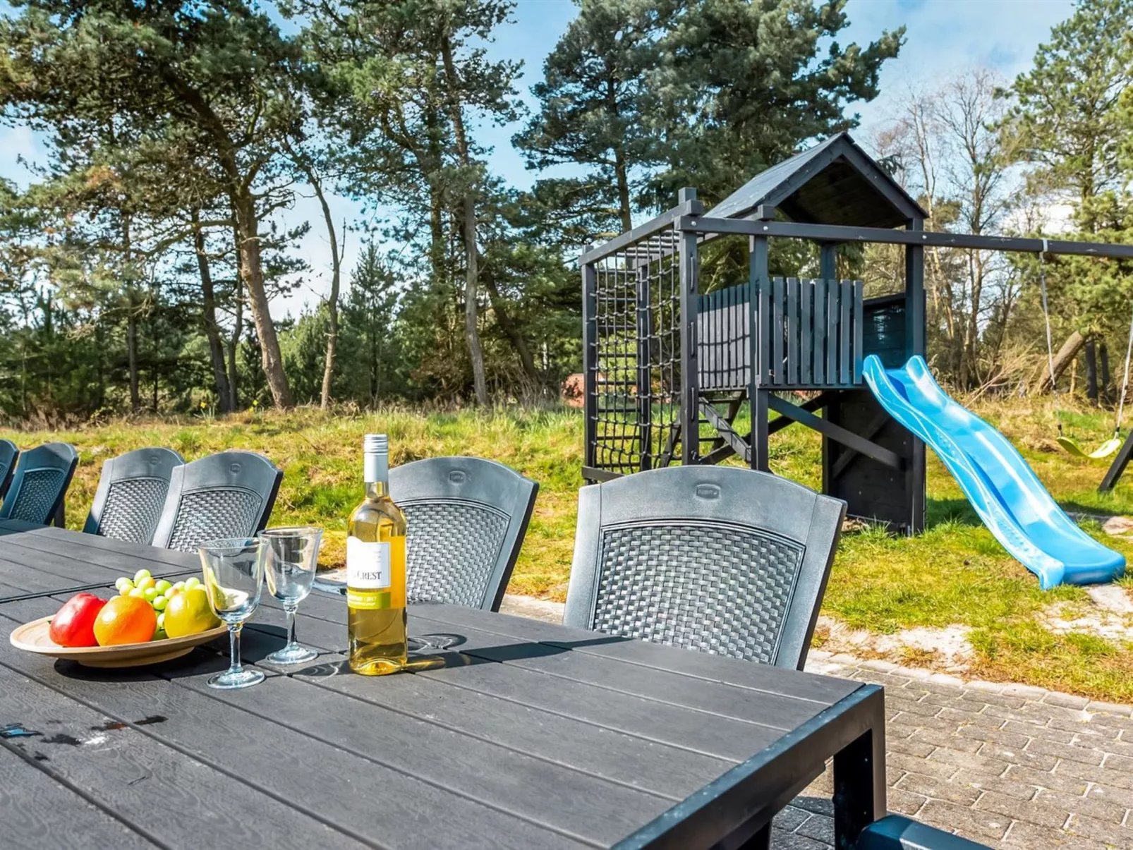 "Nael" - 1.6km from the sea-Buiten