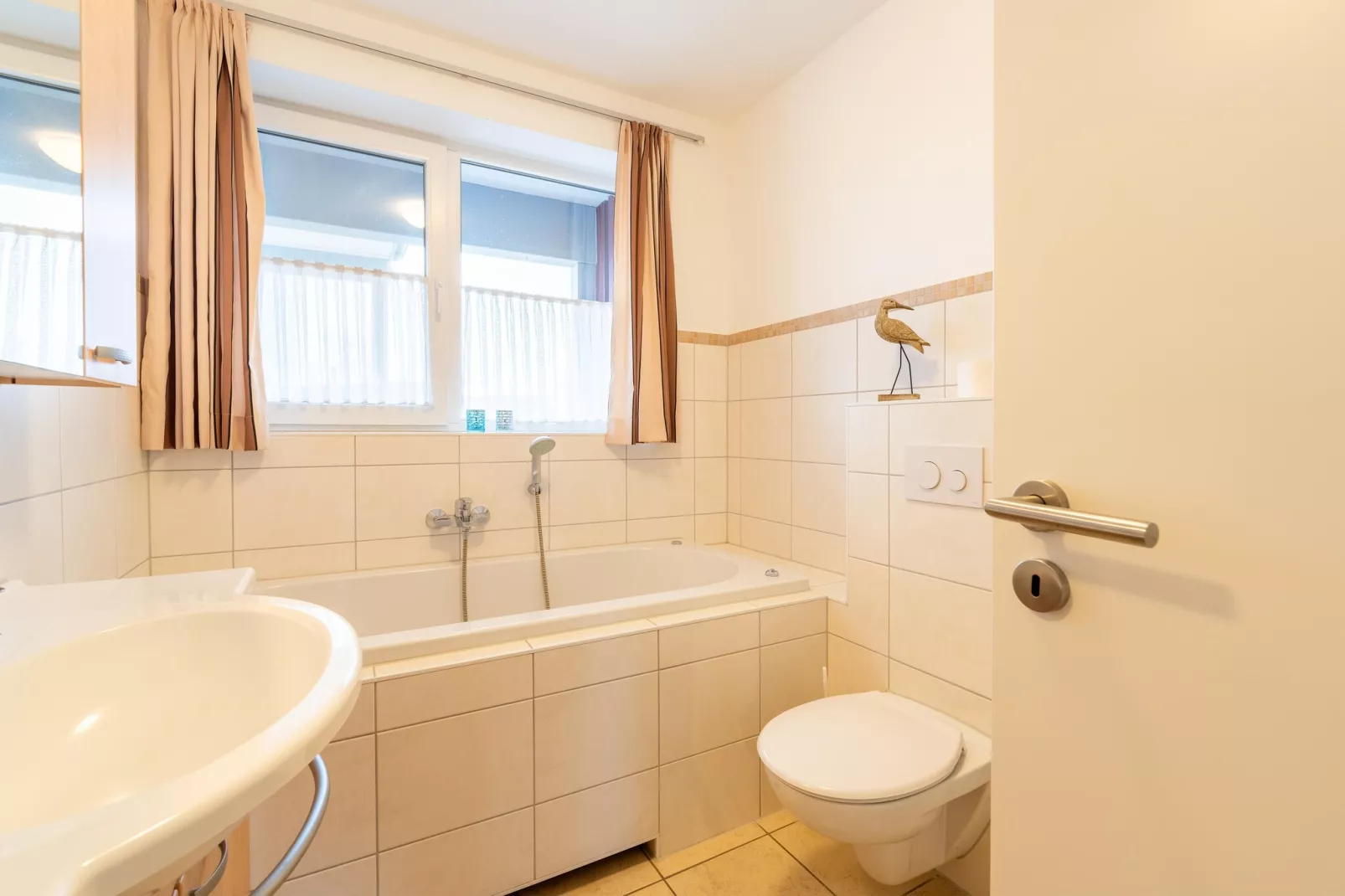Mitteldeck 433-Badkamer