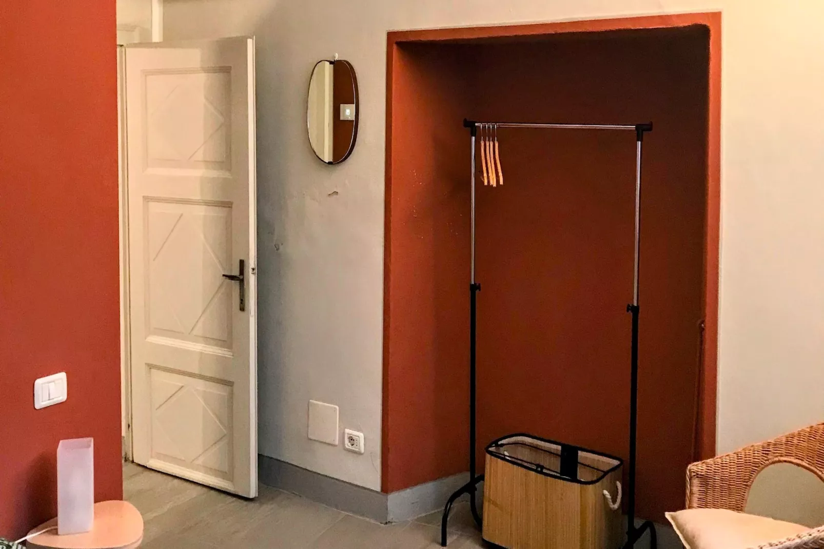 Ai Rronchi - piccolo appartamento con giardino a Cannero-Slaapkamer