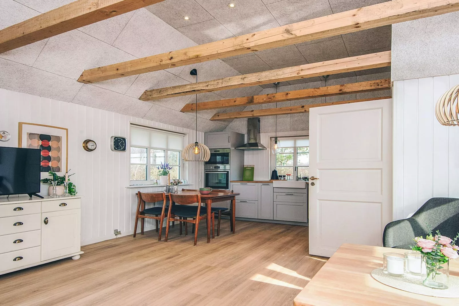 Sfeervolle Cottage in Vredig Fjand-By Traum-Binnen