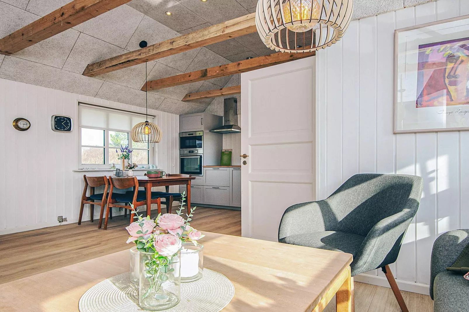Sfeervolle Cottage in Vredig Fjand-By Traum-Binnen