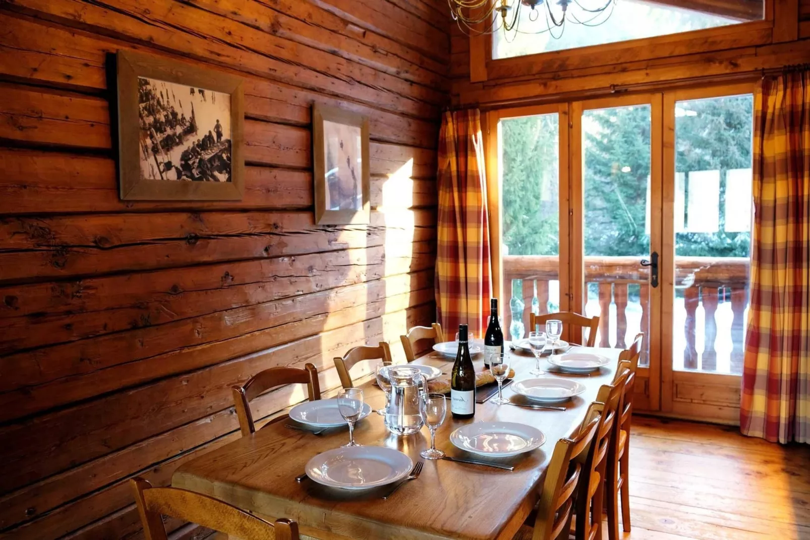 Chalet Elliot Est-Eetkamer