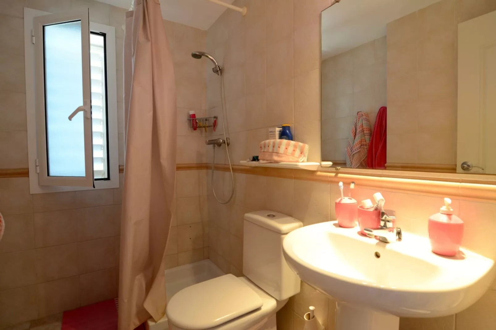 GREEN MAR A 403-Badkamer