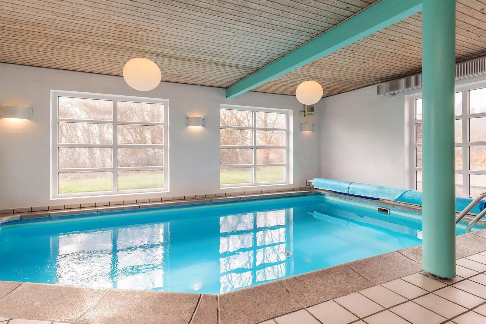 10 persoons vakantie huis in Fur-By Traum-Zwembad