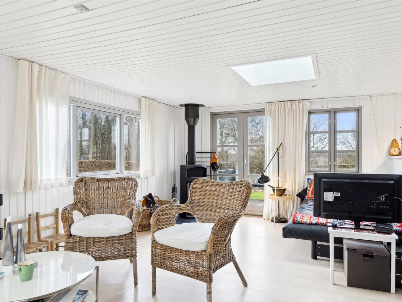 "Todor" - 400m from the sea-Binnen