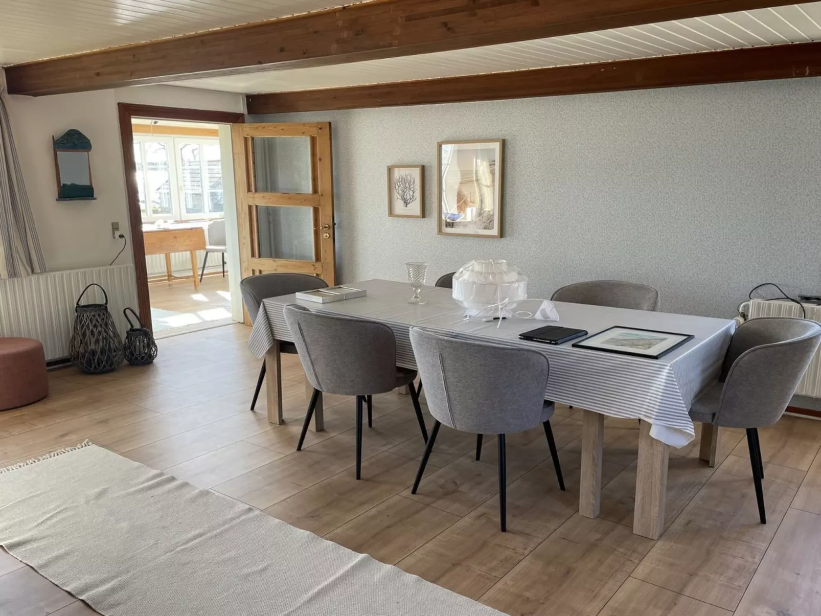 "Hakon" - 40m from the sea-Binnen