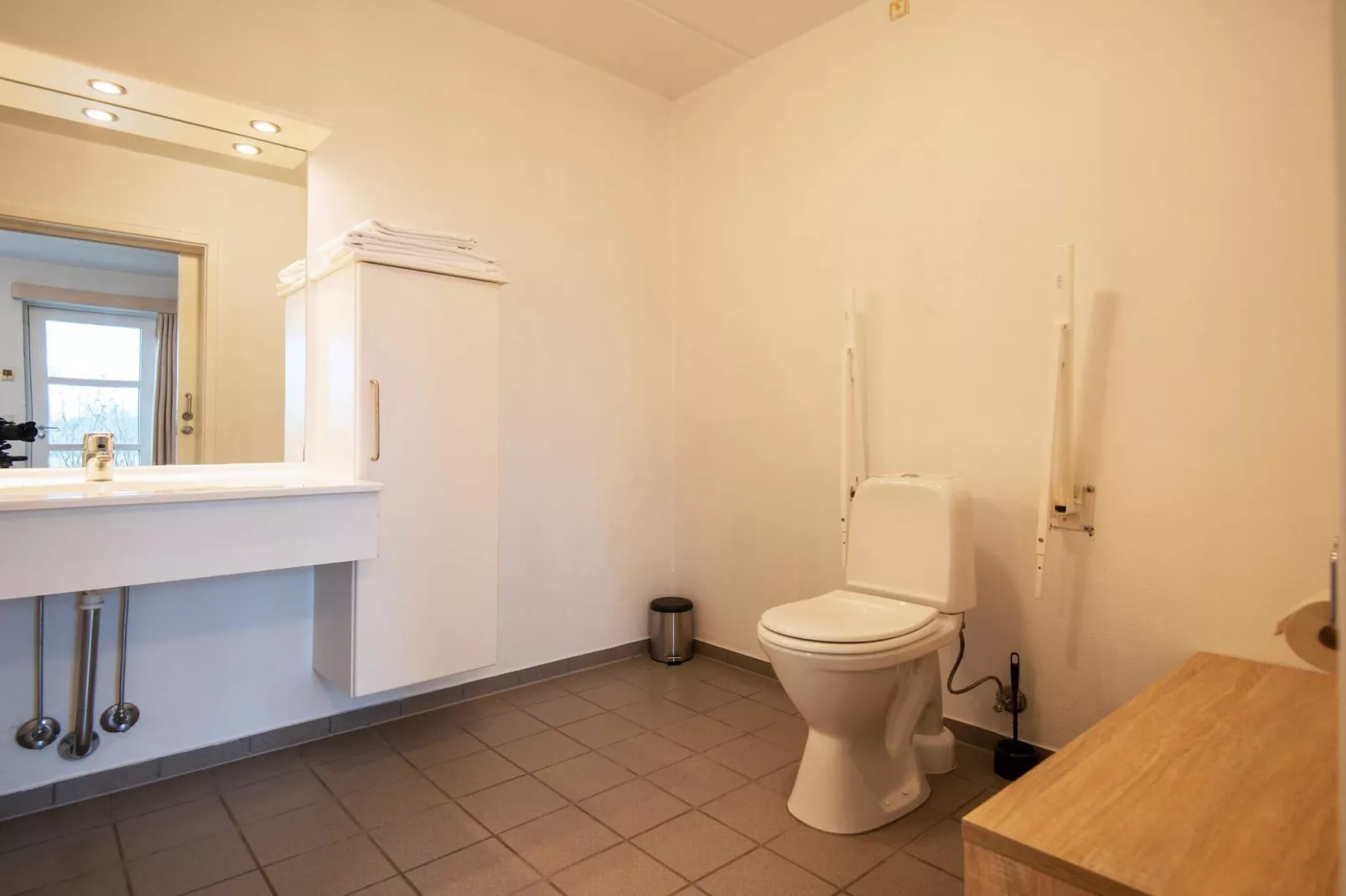 Dobbeltværelse handicapvenligt 29m²-Binnen