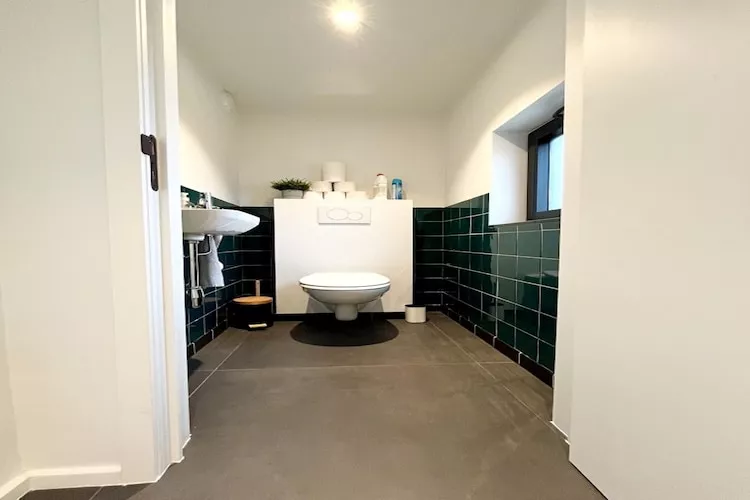 Villa Harpoenlaan Villa-Badkamer
