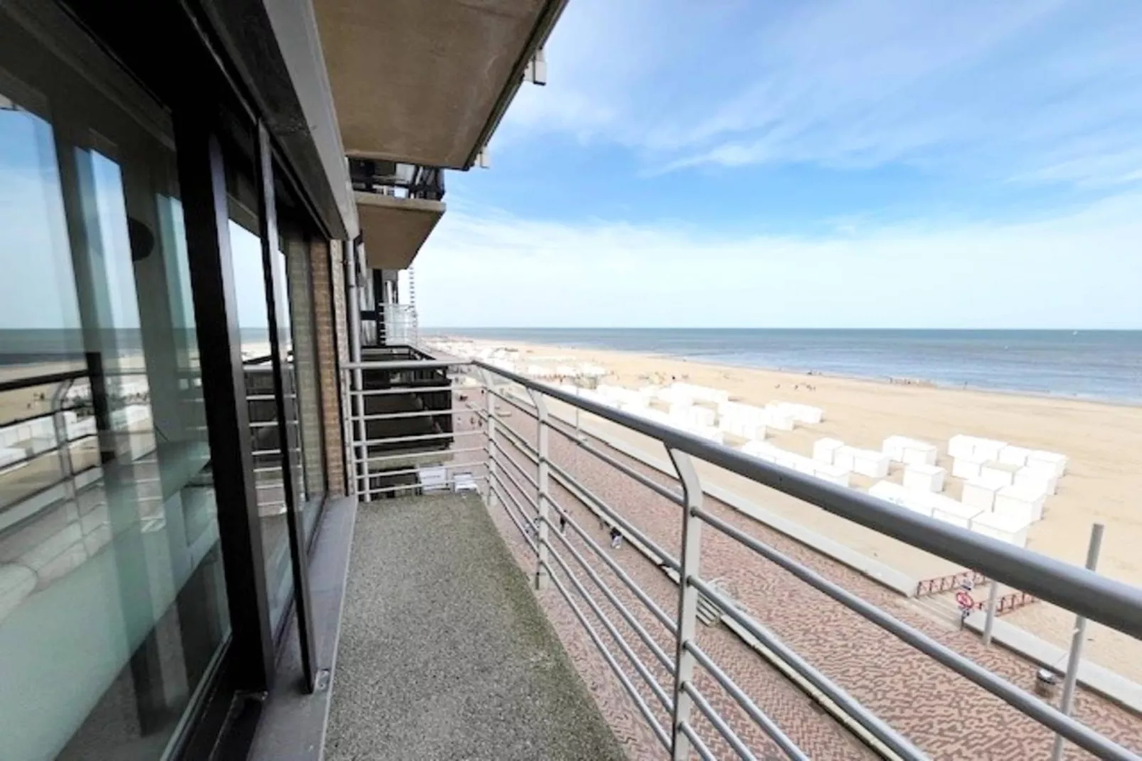Residentie Les Bruyères 0501-Uitzicht zomer