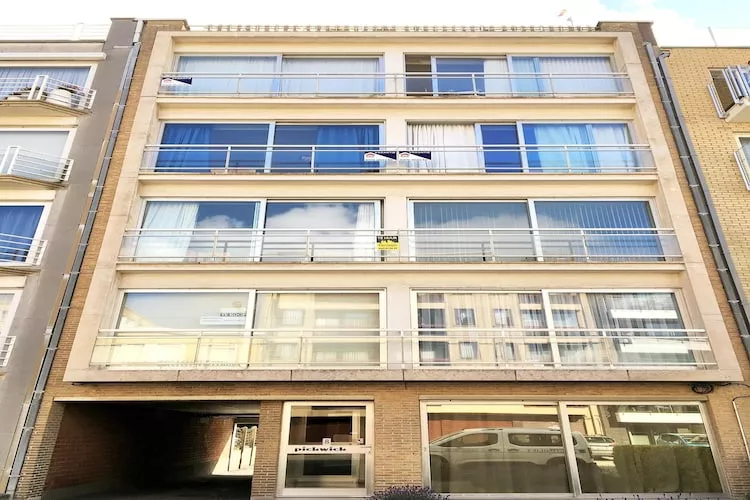 RESIDENTIE PICKWICK 0201-Buitenkant zomer