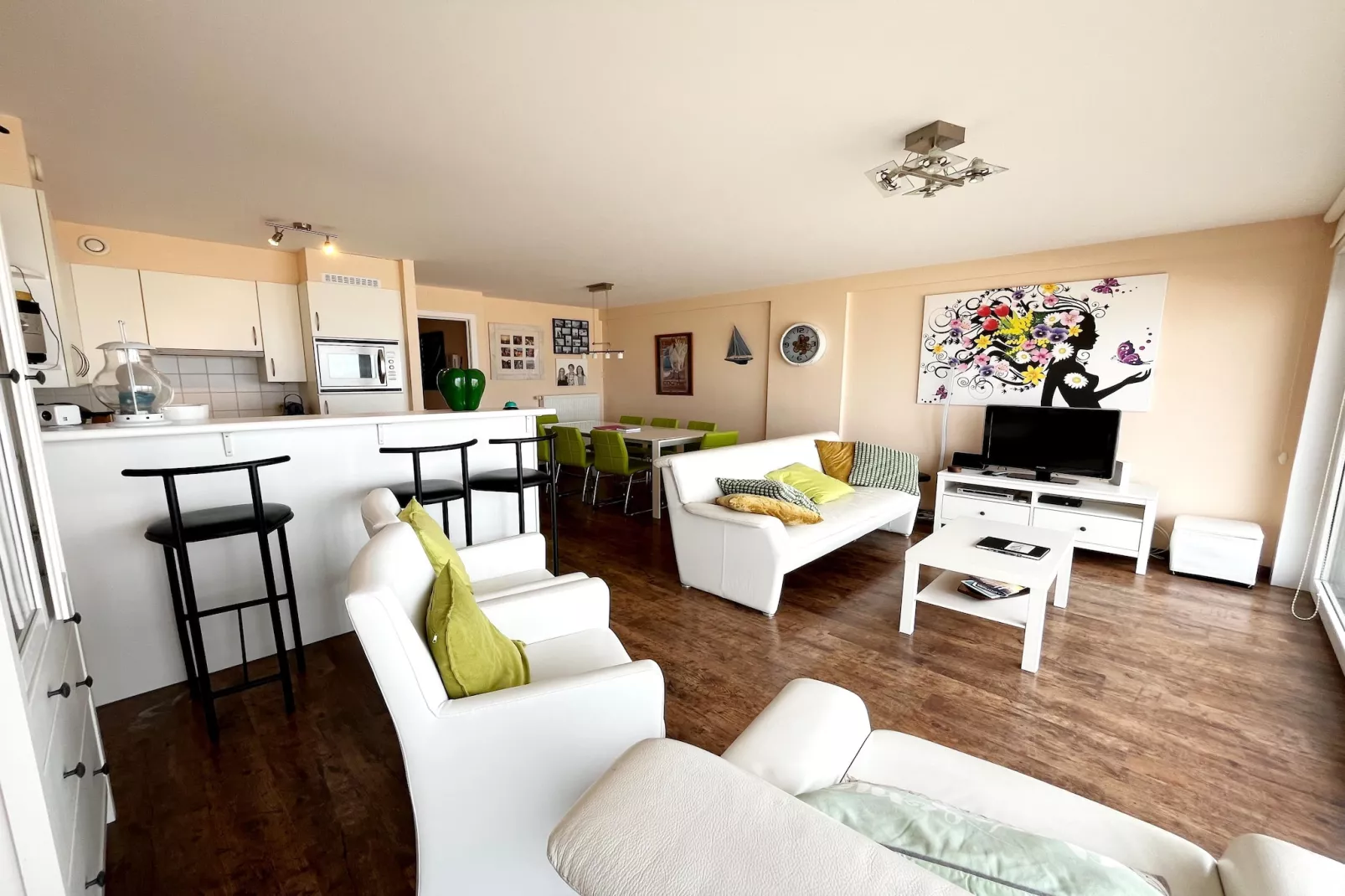 RESIDENTIE SORRENTE 0301-Woonkamer
