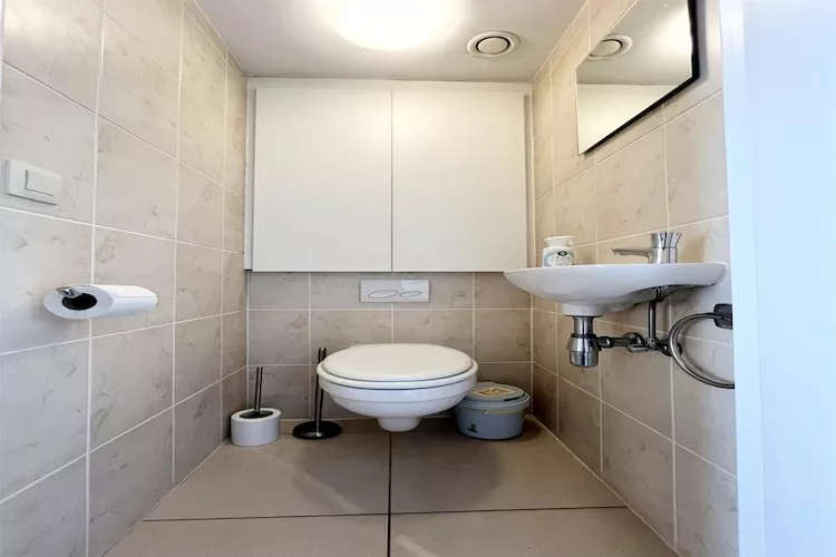 RESIDENTIE SORRENTE 0301-Badkamer