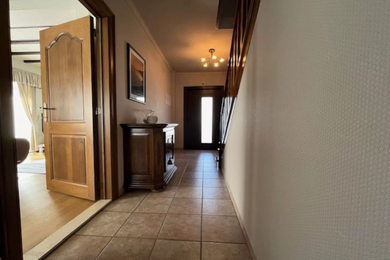 VILLA ZEEBRIES WONING-Overloop