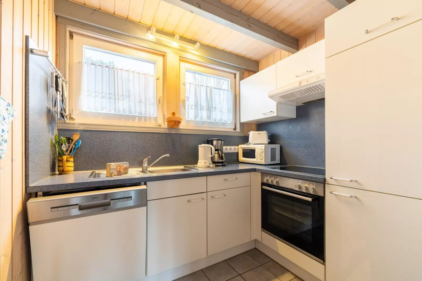 FH Wildgans Comfort Nr127-Keuken