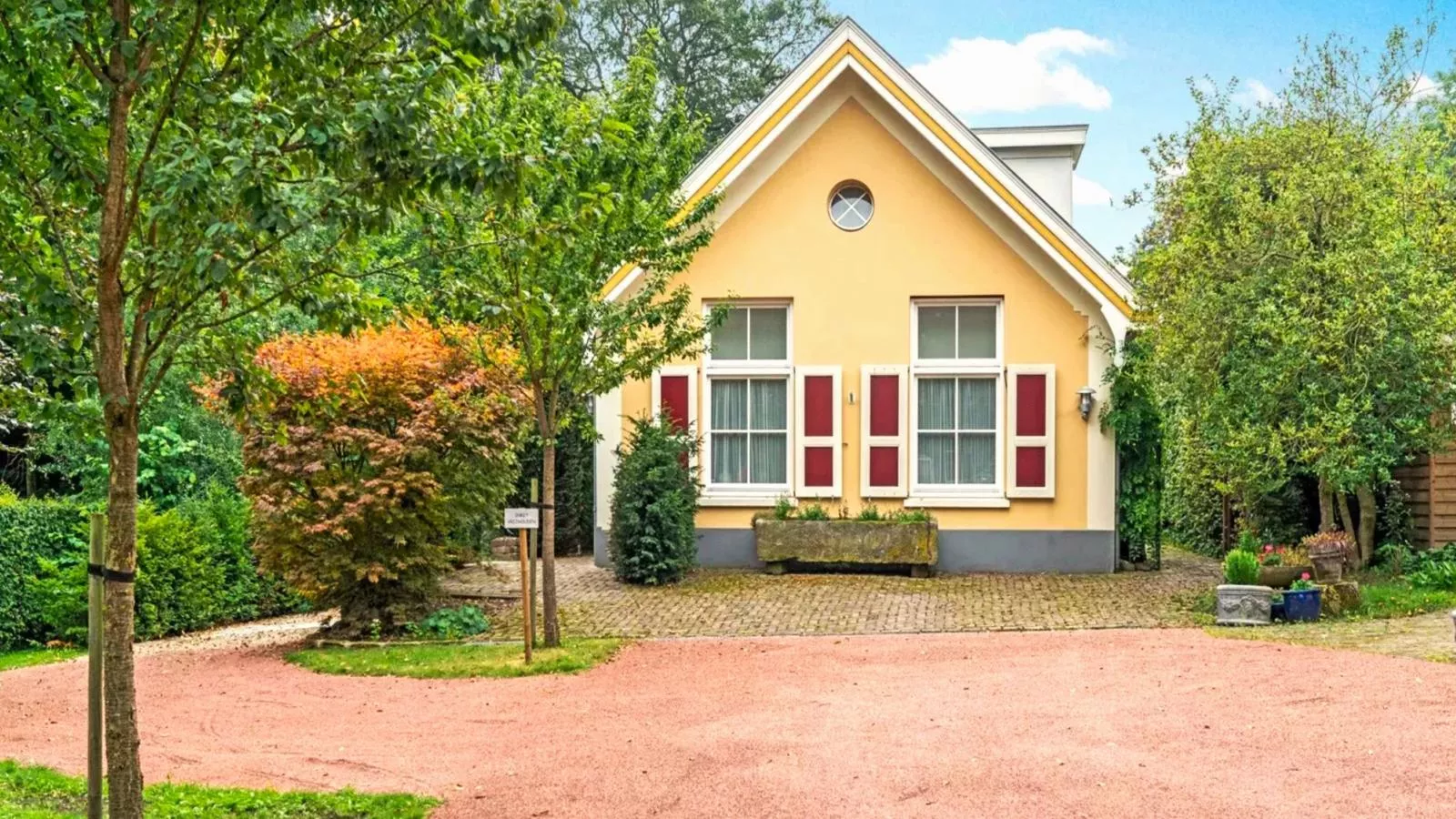 Wellnesshuisje Kalheupink-Buitenkant zomer
