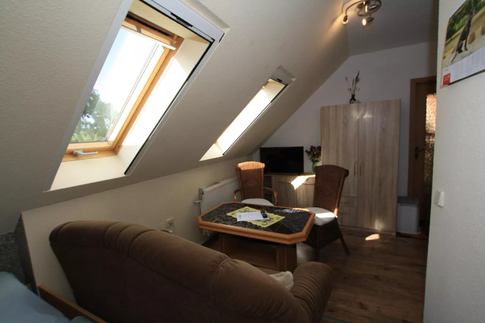Studio im DG 23 qm-Woonkamer