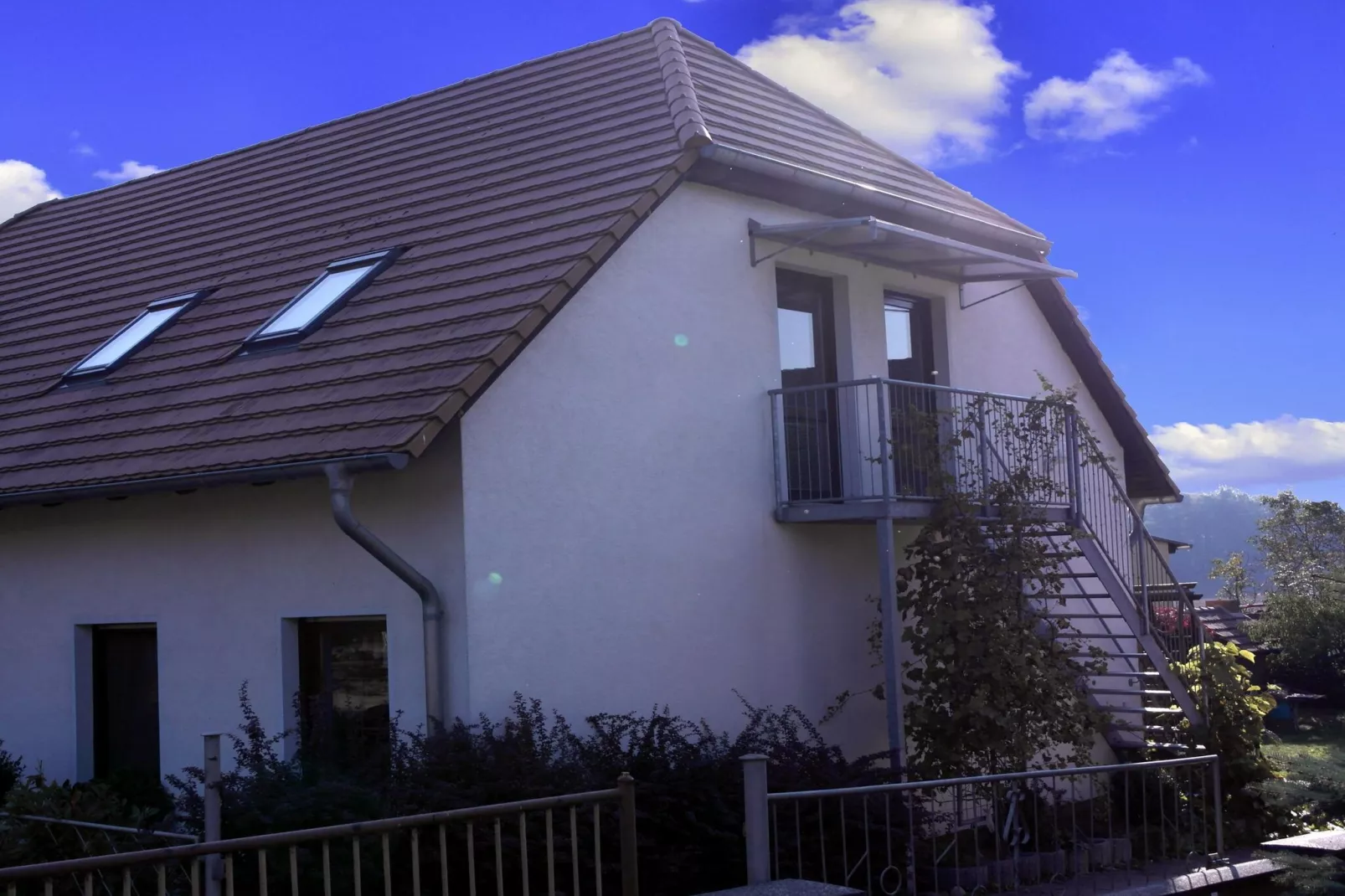 Studio im DG 23 qm-Buitenkant zomer