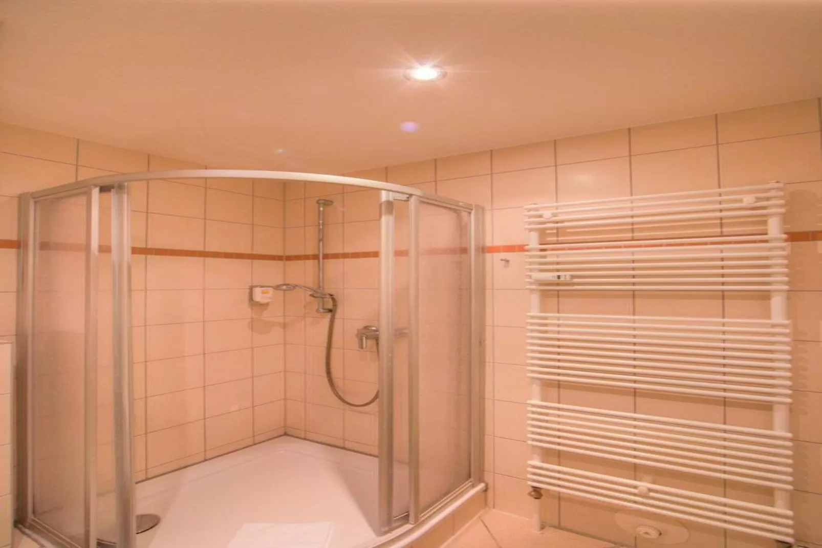 Apartment Strandläufer 115-Badkamer