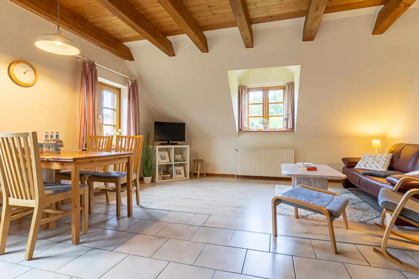 Ferienwohnung Friesennest Vollerwiek-Woonkamer