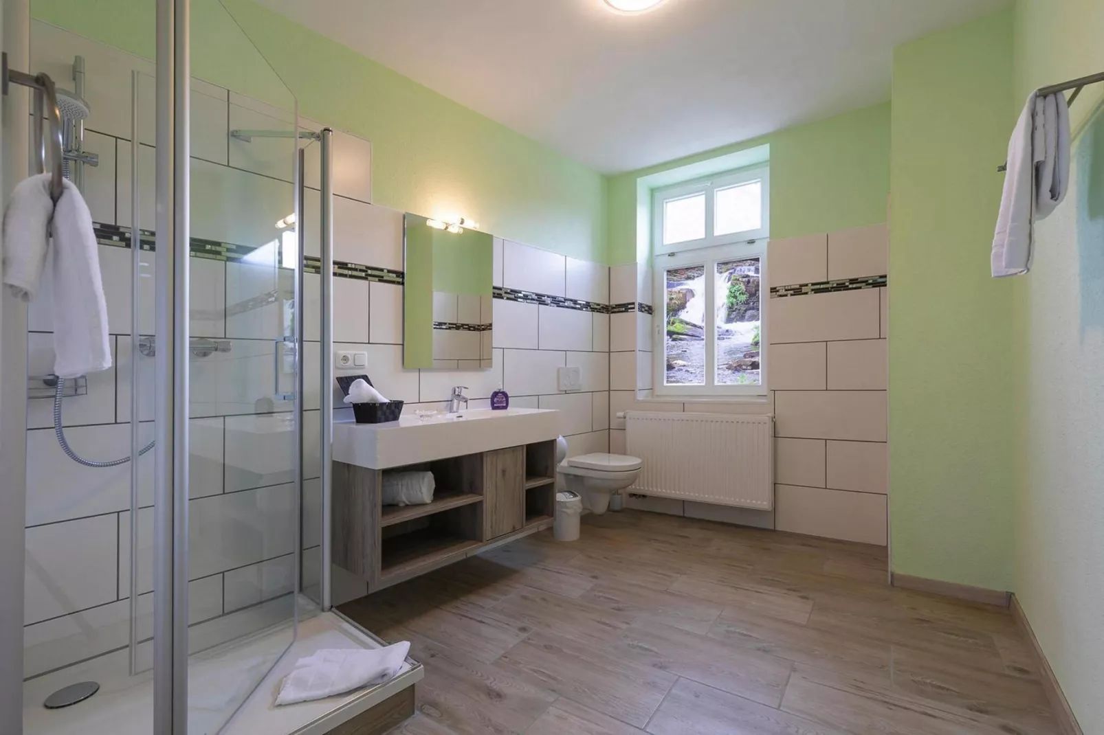 2 Fachwerktraum-Badkamer