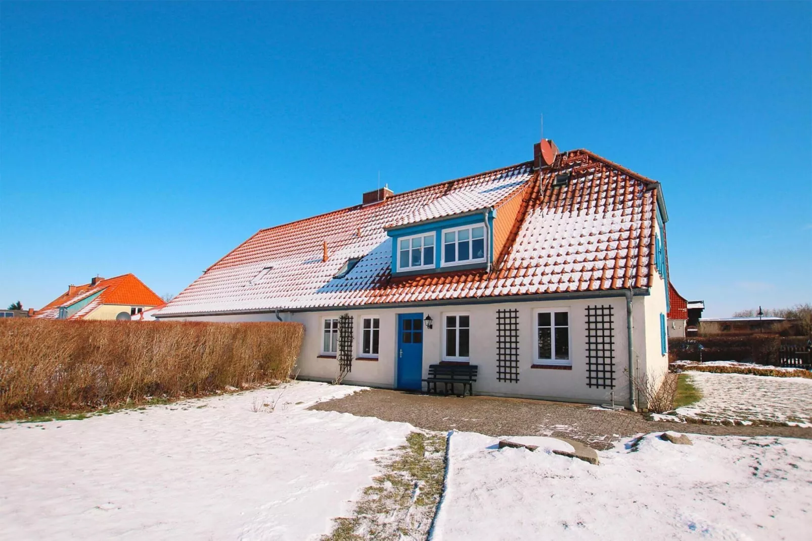 Erdgeschoss 80 qm-Exterieur winter