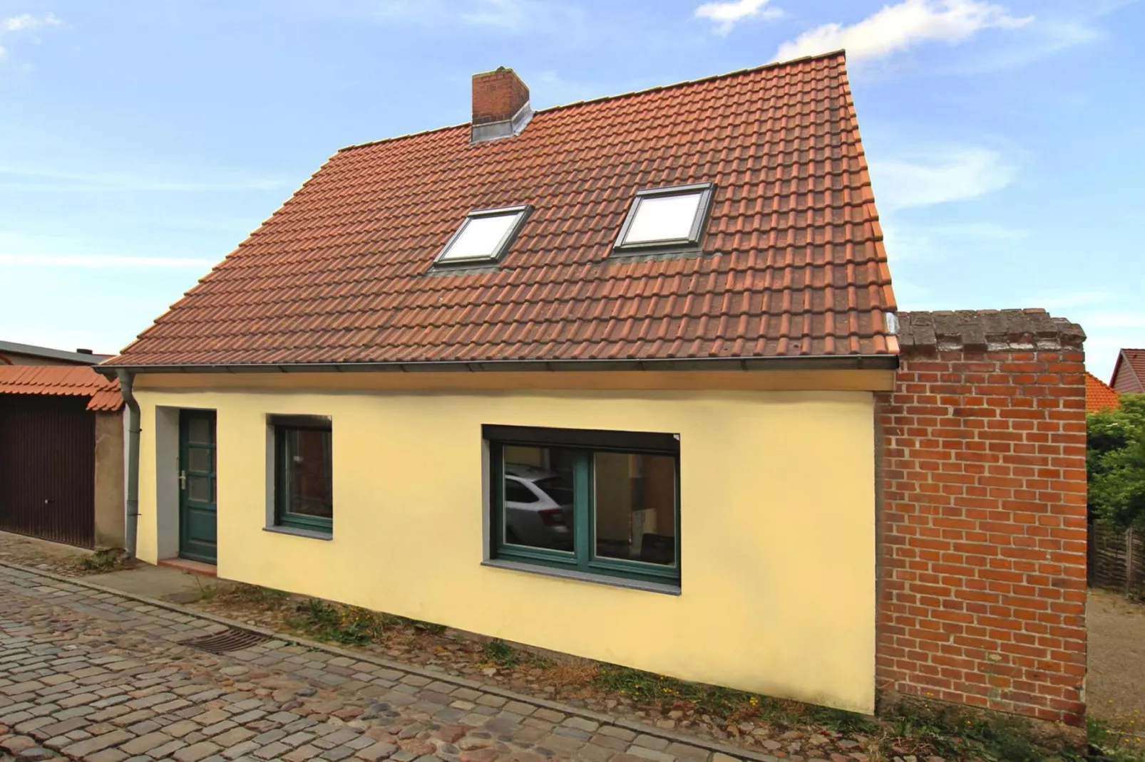 Ferienhaus 85 qm-Buitenkant zomer