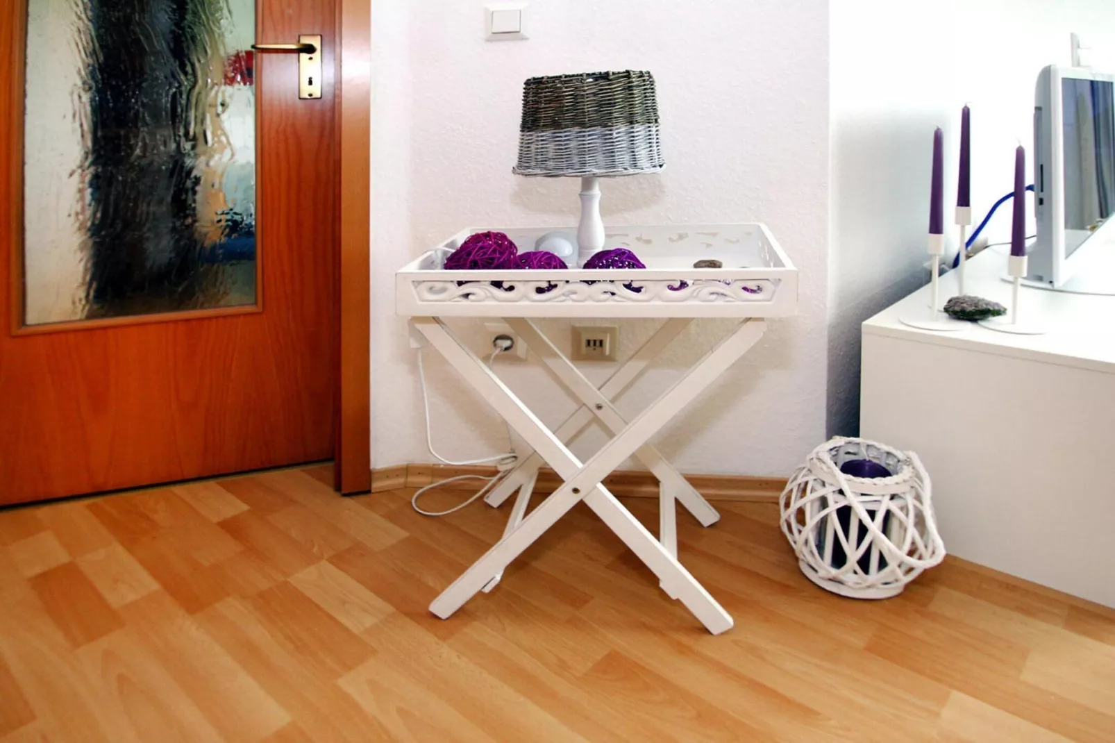 Ferienwohnung Kapitänskajüte-Woonkamer