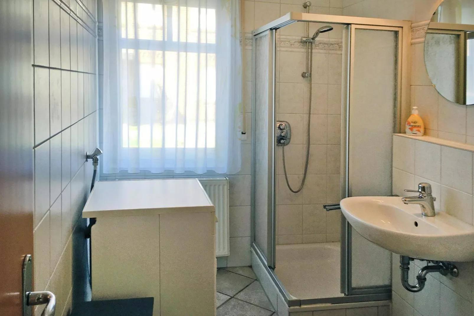 Ferienwohnung Fedderwardersiel-Badkamer
