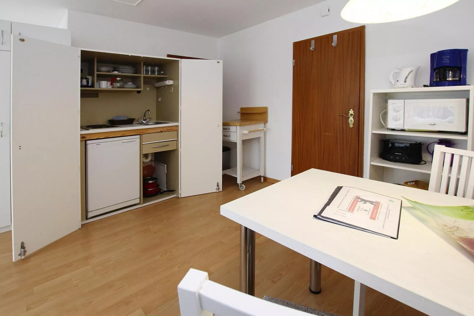Apartementhaus Ursula Wohnung 7 - Westerland-Woonkamer
