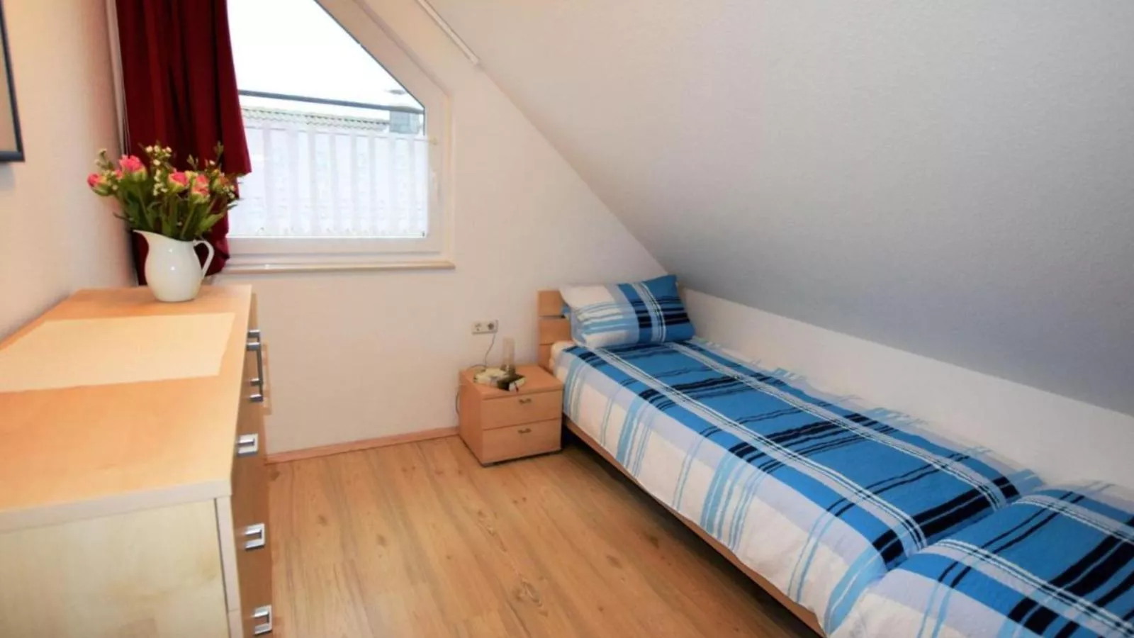 Am Salzhaff mit Sauna-Slaapkamer
