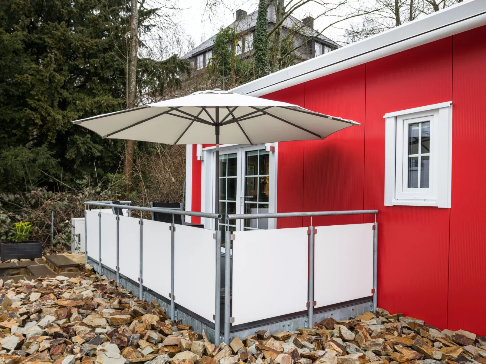 Tiny Haus Westerwald 16 Red-Buiten