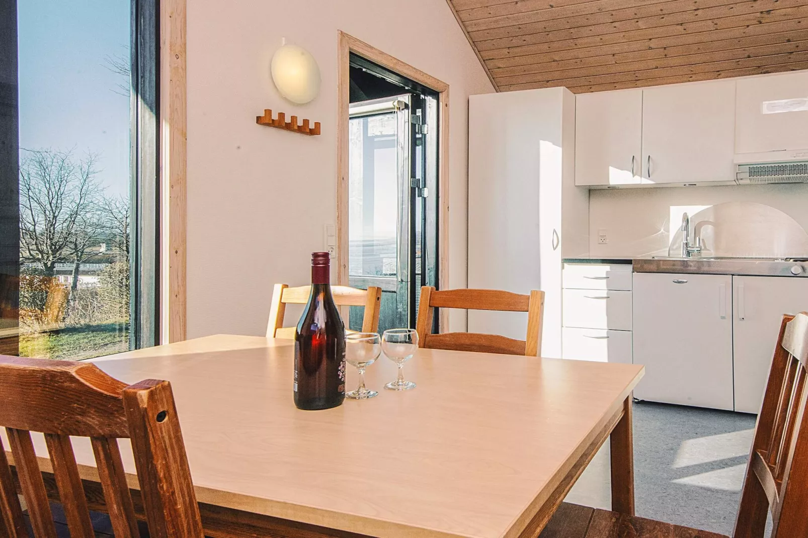 Standardhytte til 5 personer25m²-Binnen