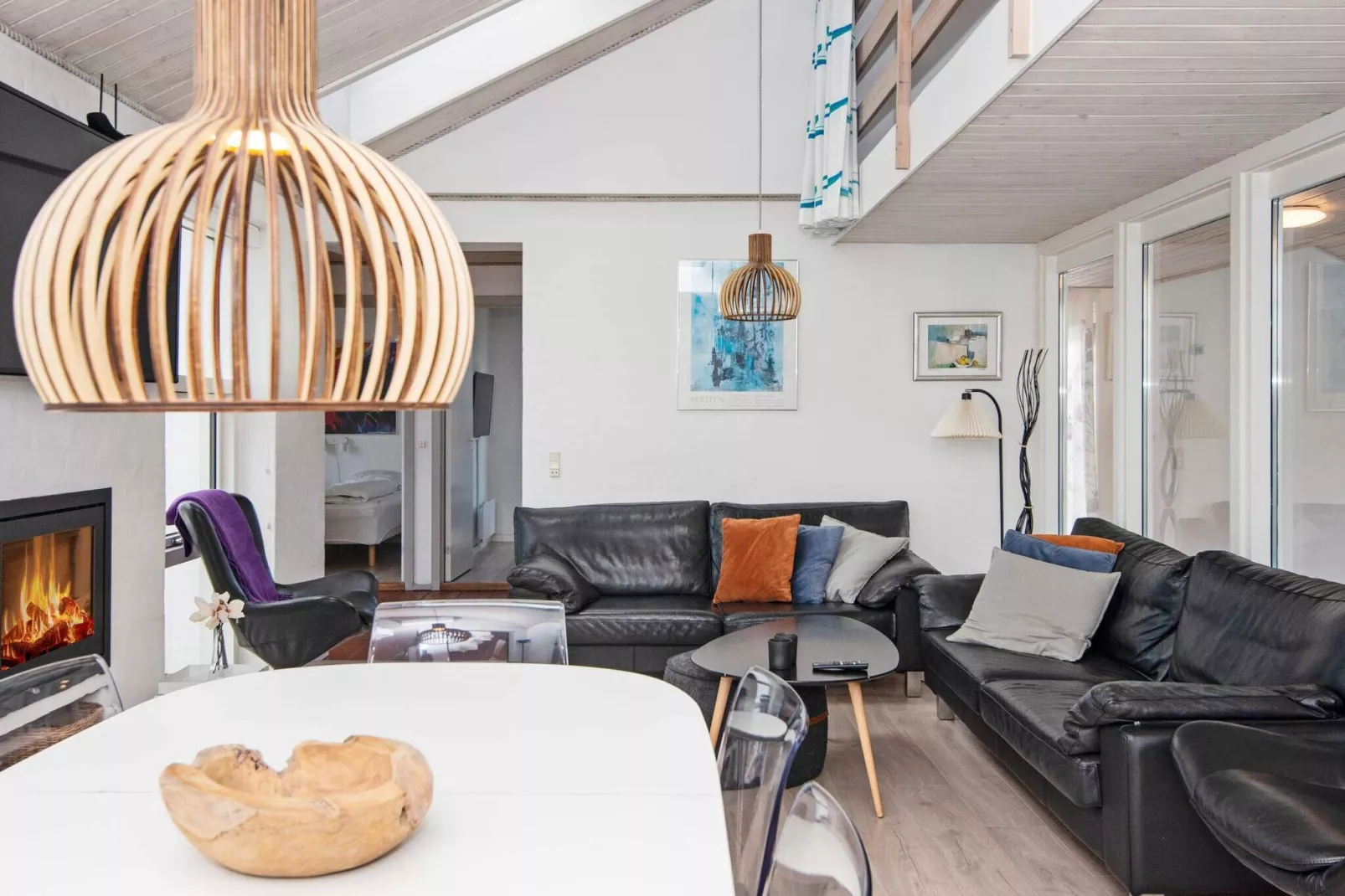 Rustgevende vakantiewoning in Ebeltoft met whirlpool-Binnen