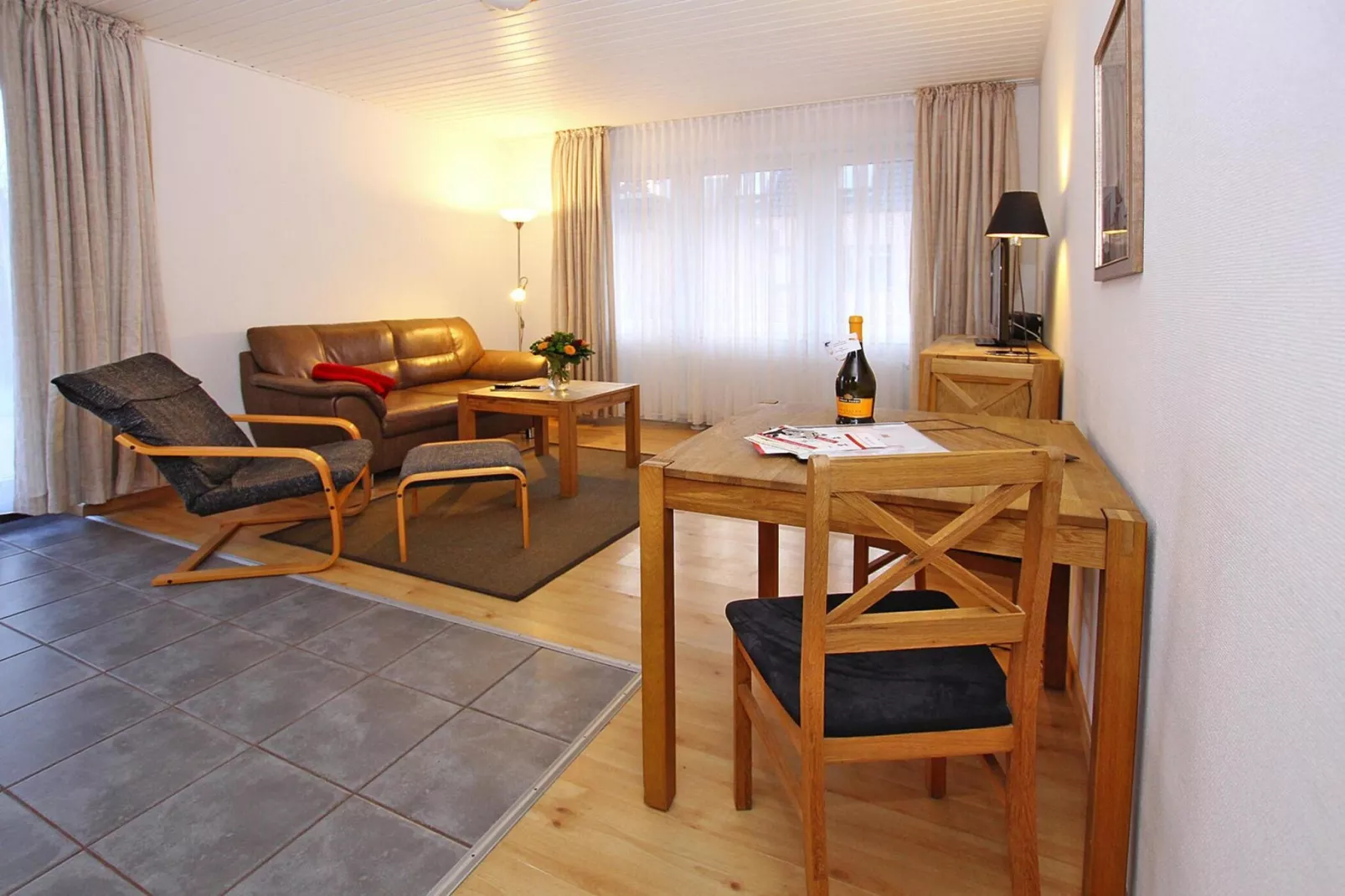 Apartementhaus Katharina Wohnung 2 - Westerland-Woonkamer