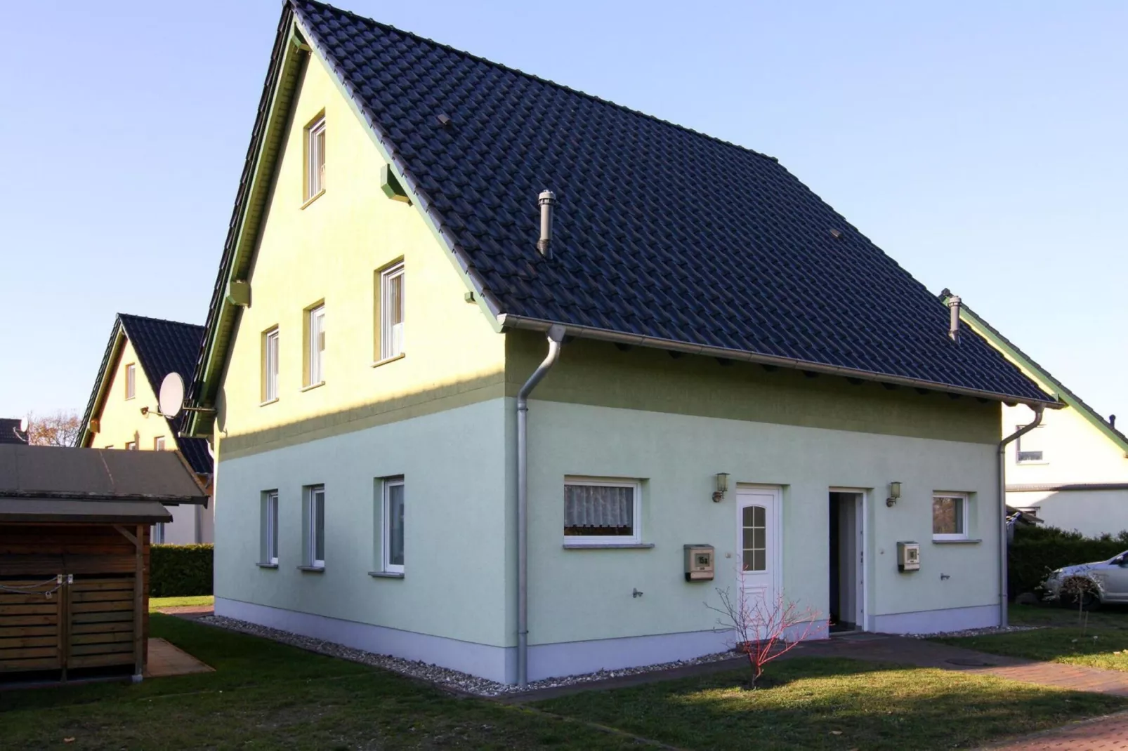 Doppelhaushälfte Zingst-Haus Paradise-Buitenkant zomer