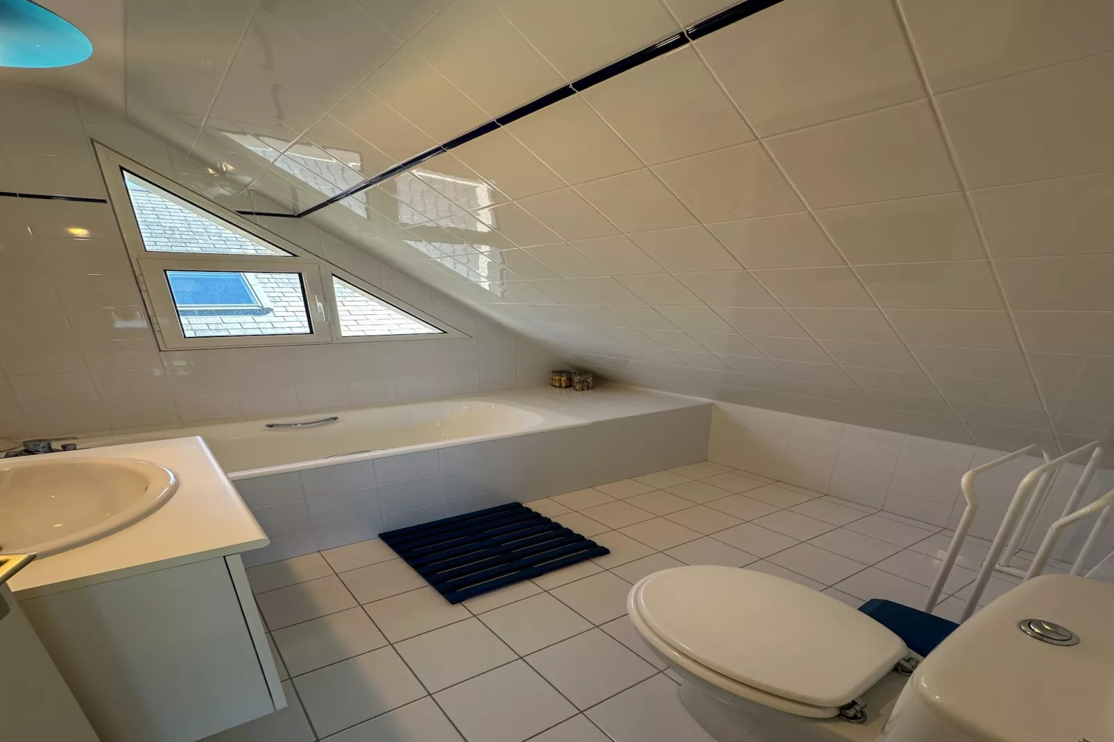 TY BEG - Portsall-Badkamer