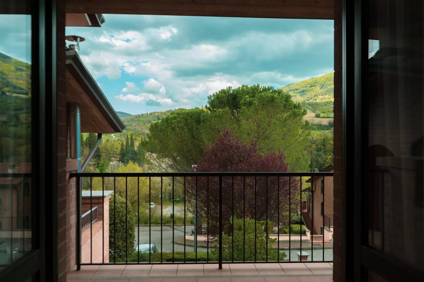 Assisi 4 pax-Uitzicht zomer
